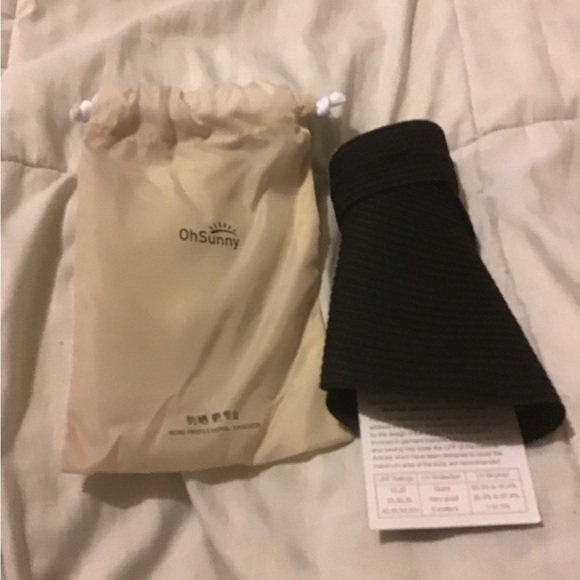 Oh Sunny black foldable visor hat with carry on bag NWT - Picture 3 of 7